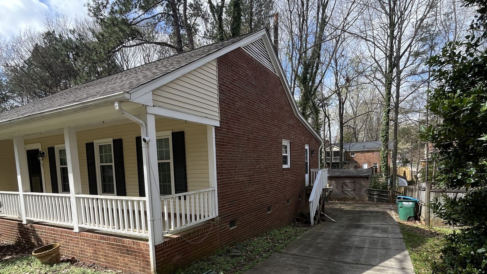 Charlotte-area home being sold during a divorce to divide proceeds