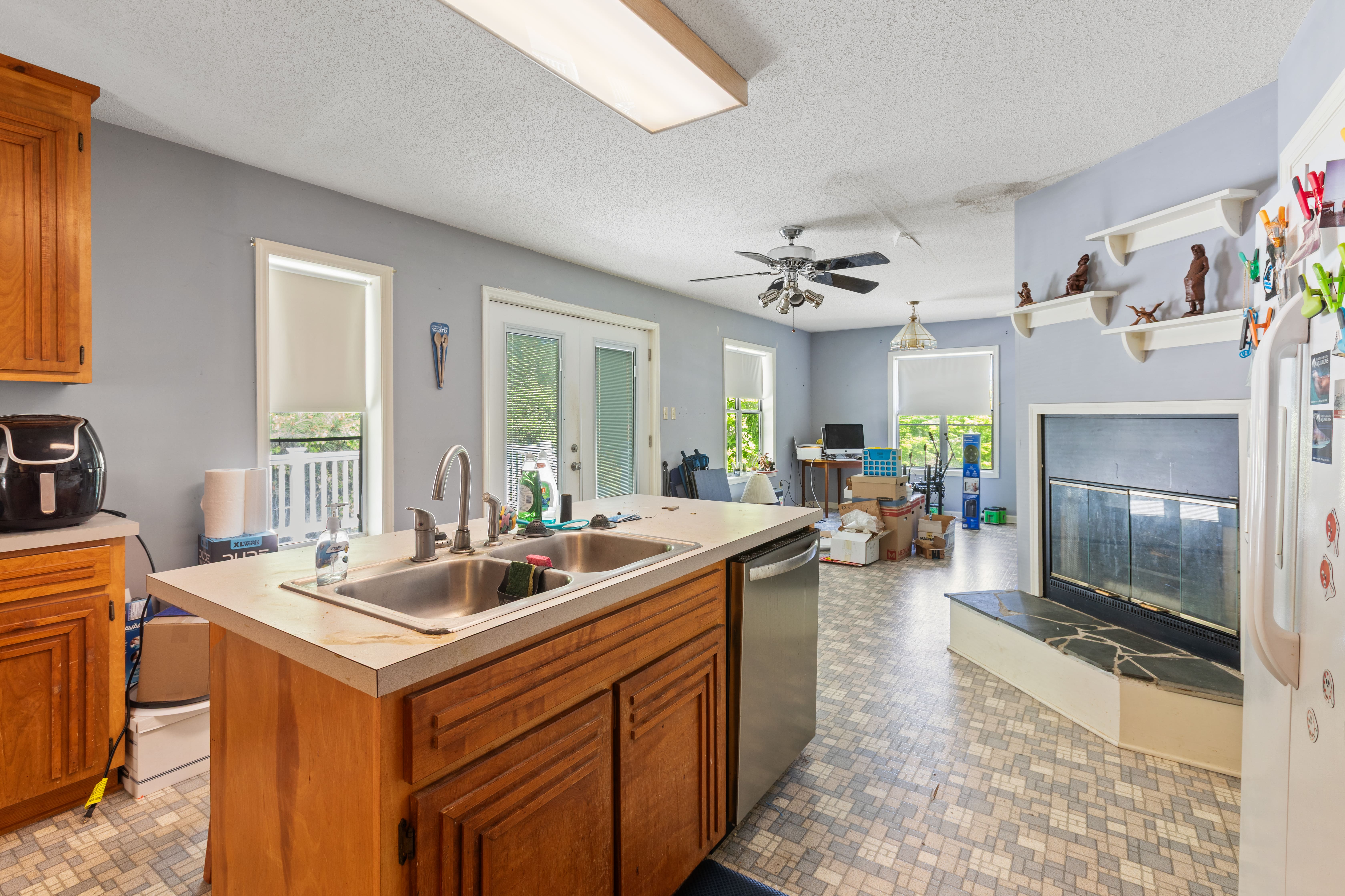 Before: International Move — 100% Remote Closing